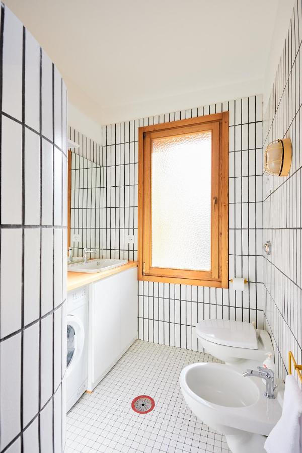 Italian Design Small Attic Bologna Buitenkant foto